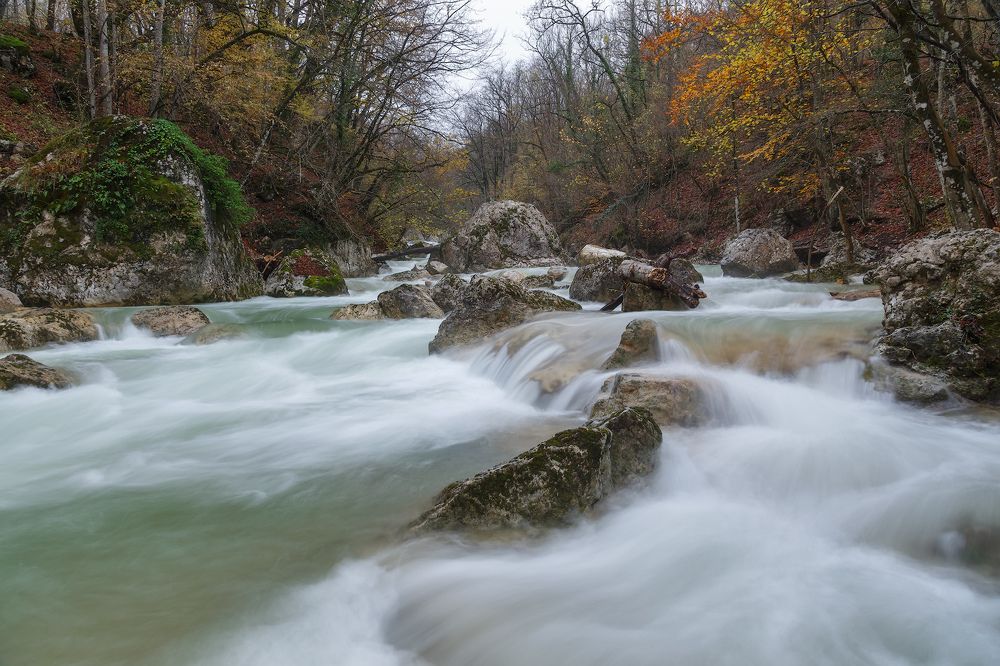 Ноябрь в Большом каньоне Крыма.