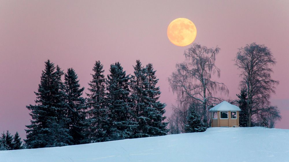Swedish full moon