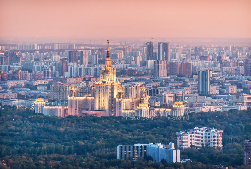 Выше Только Любовь. Вид со смотровой площадки в Москва-Сити