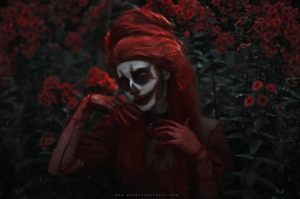 К р о в а в ы е   с а д ы 