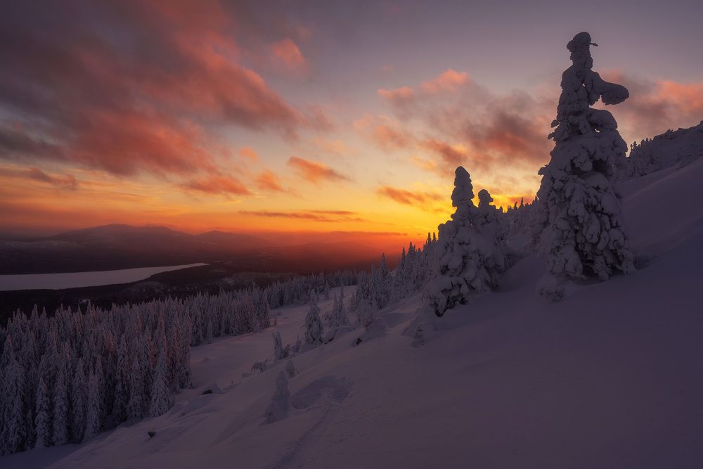 Закат На Хребте Зюраткуль