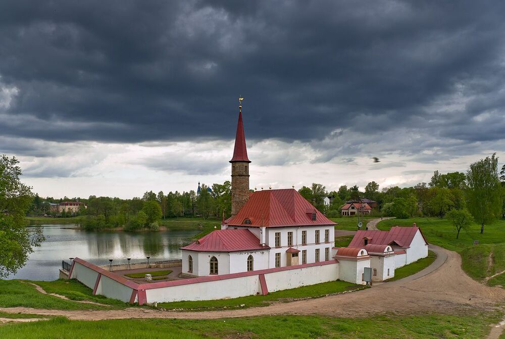 "Земляной" дворец, Гатчина