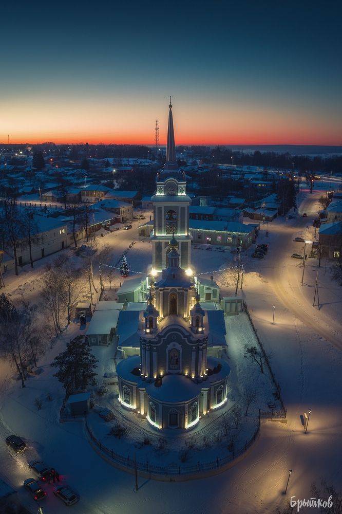 Собор Николая Чудотворца в Крапивне.