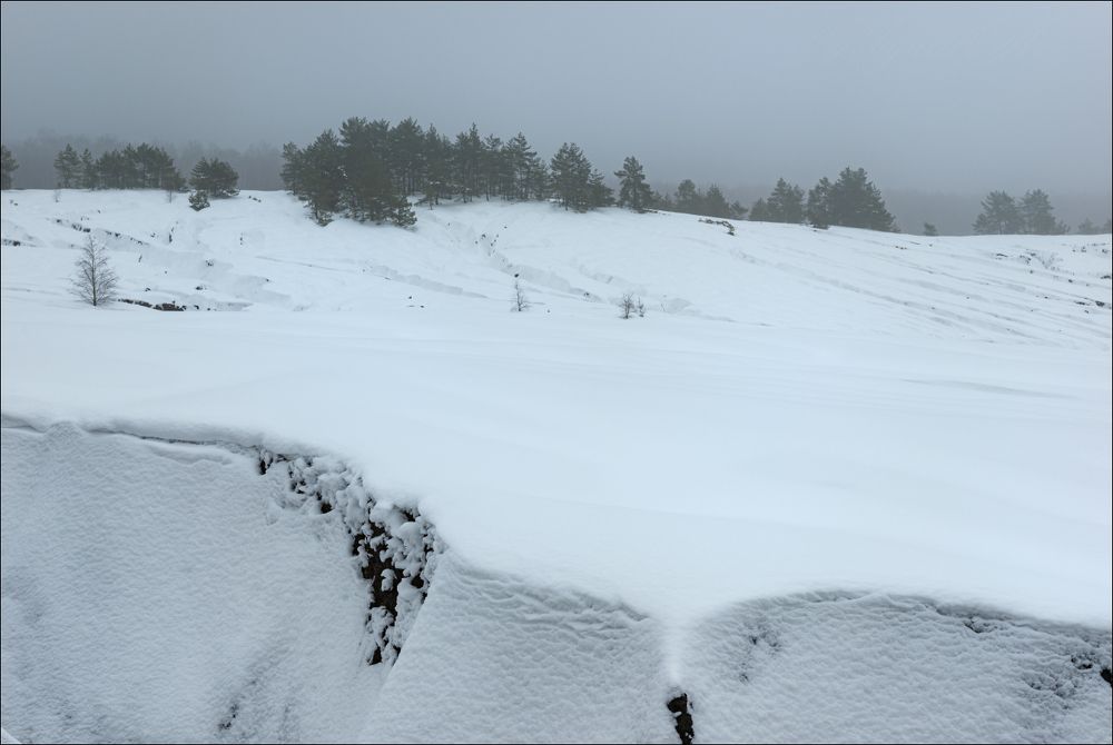 Просторы зимнего карьера
