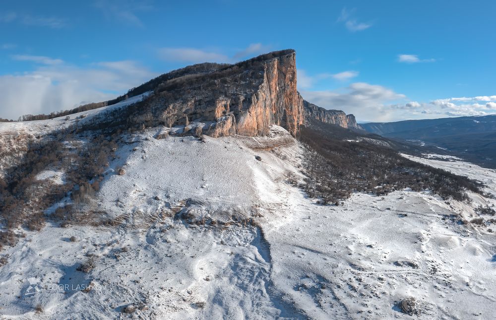 Скальная стена