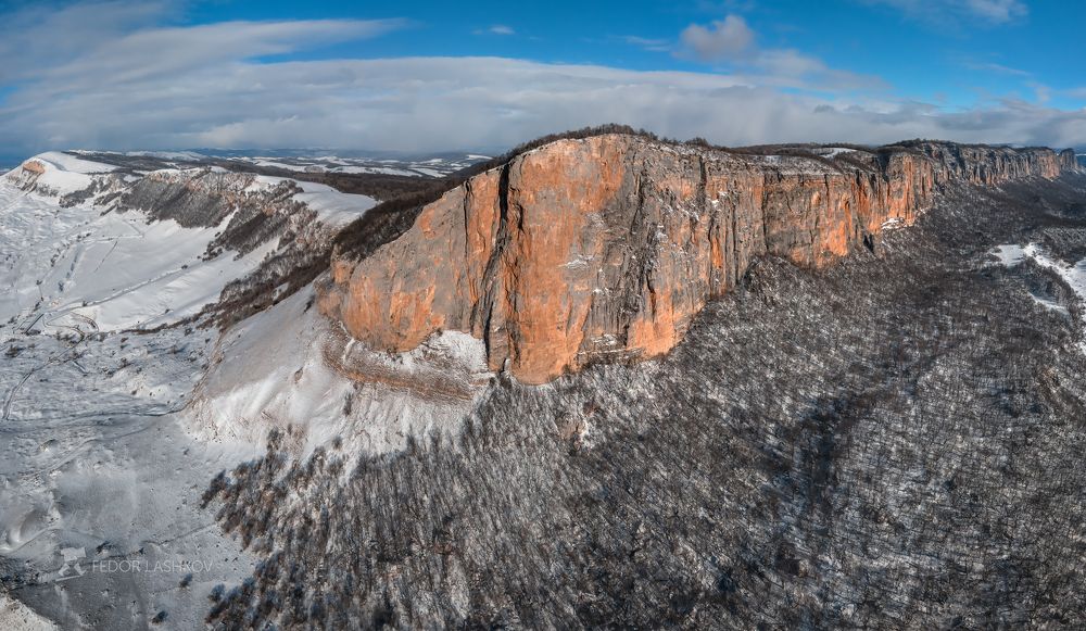 Скальная стена