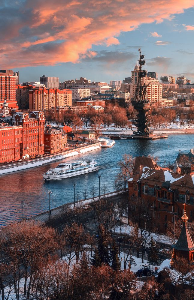 москва, Рэдиссон, флотилия Рэдиссон, Петр I, красный октябрь, закат, Sunset, moscow, radisson
