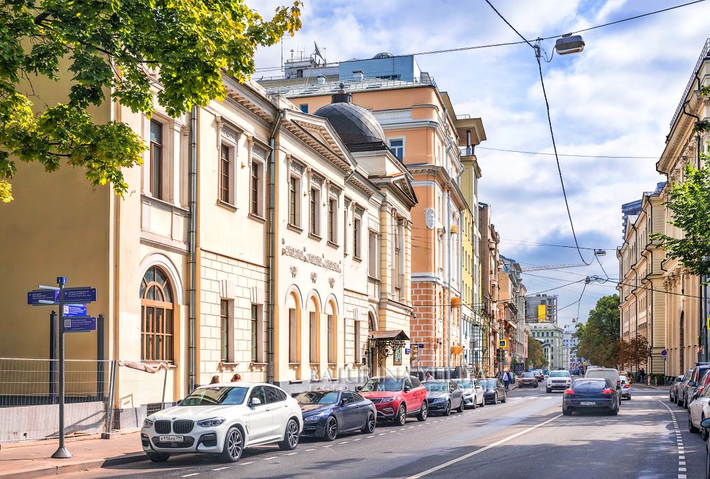 Улица Поварская, Москва
