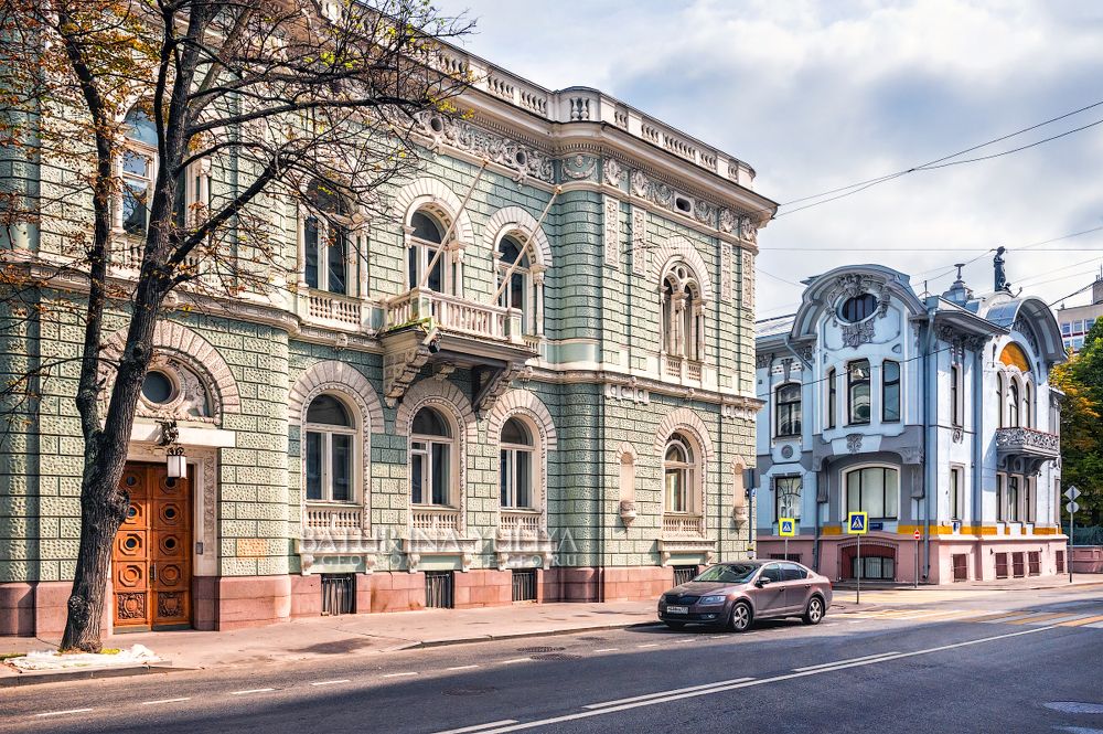 Улица Поварская, Москва