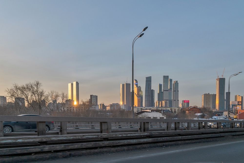 Утром по Москве