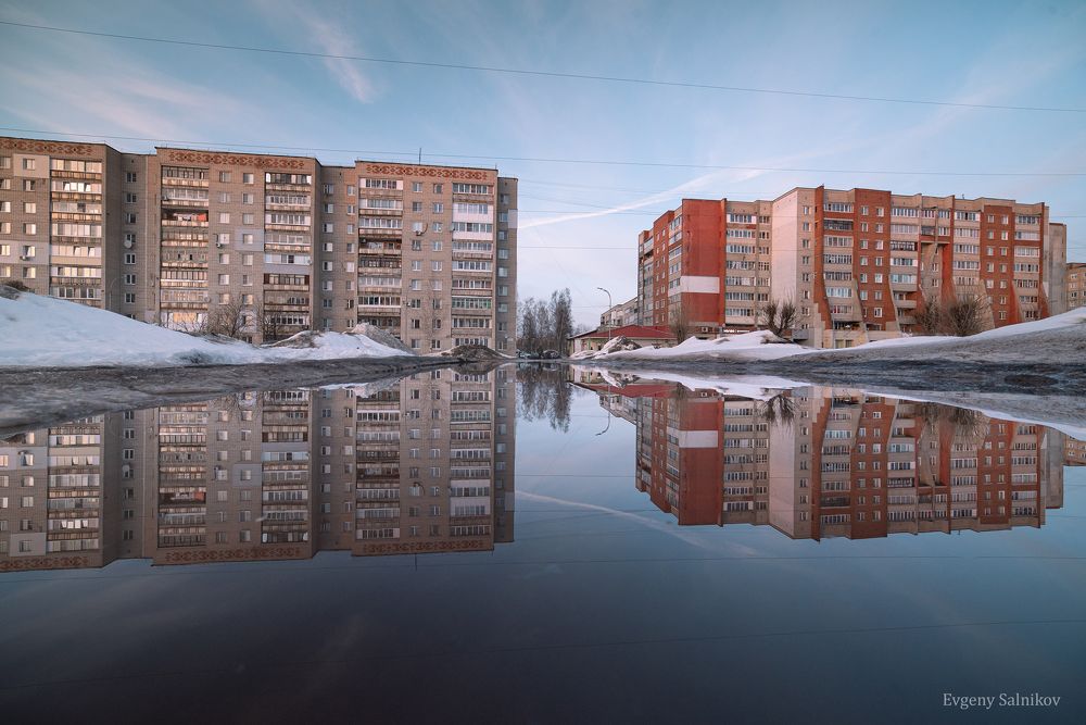 Отражения весны в спальных районах