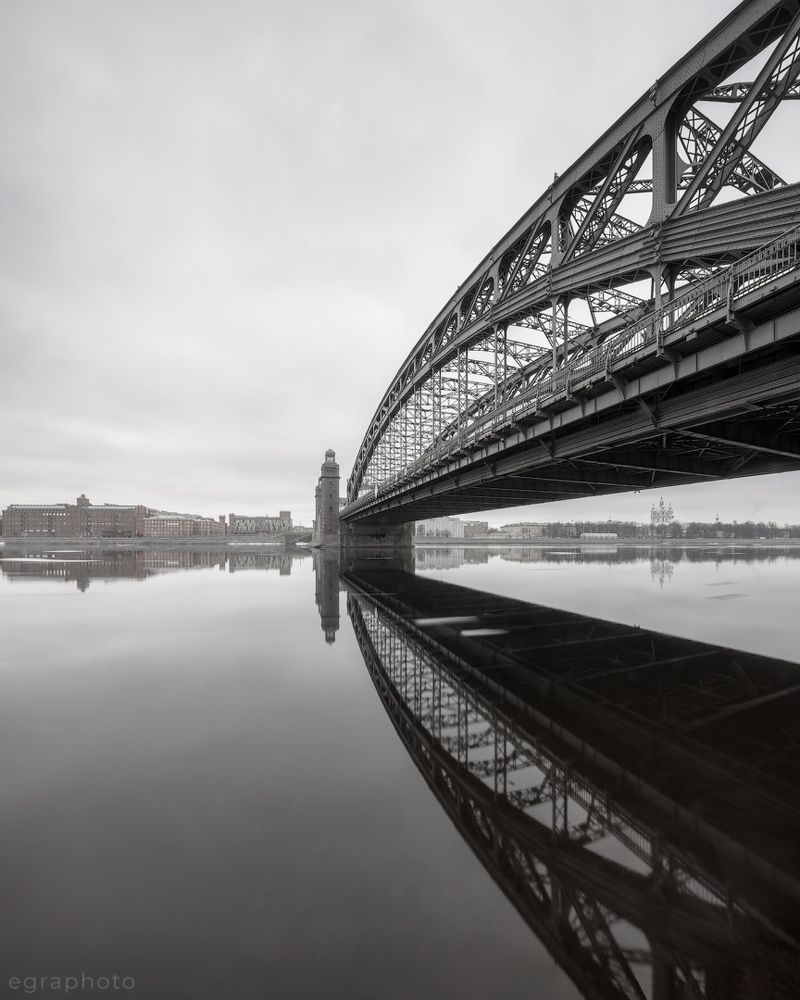 Невский ледоход 2024 - Большеохтинский мост