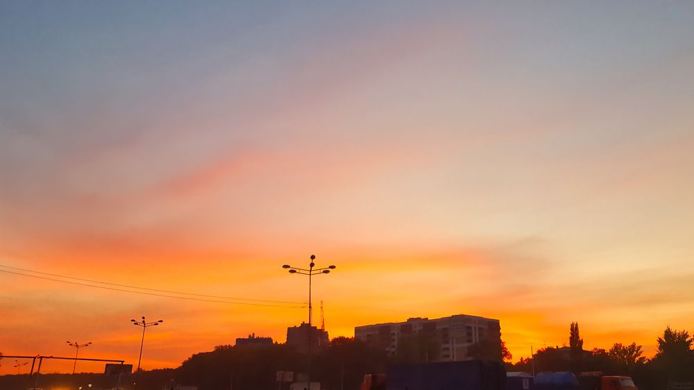 На улицах волжского города