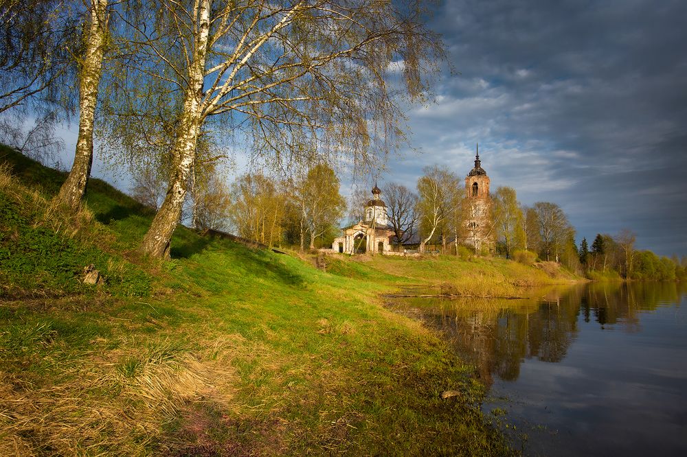 Храм Николая Чудотворца в Прилуках. Вологда.