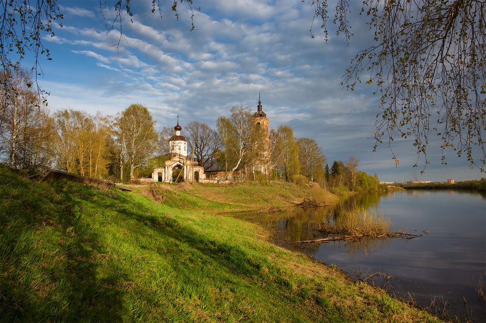Храм Николая Чудотворца в Прилуках. Вологда.