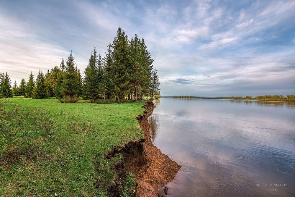 У реки воды - полны берега ...