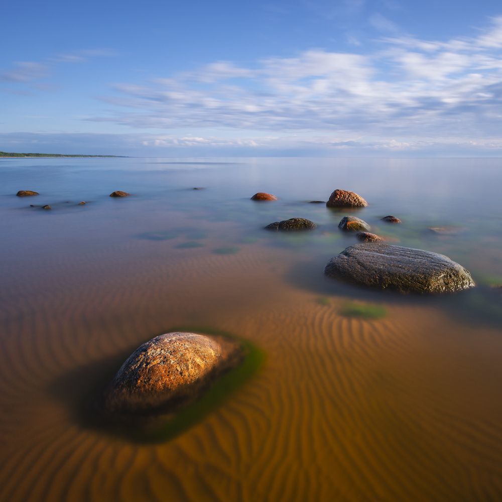 тихий день на море