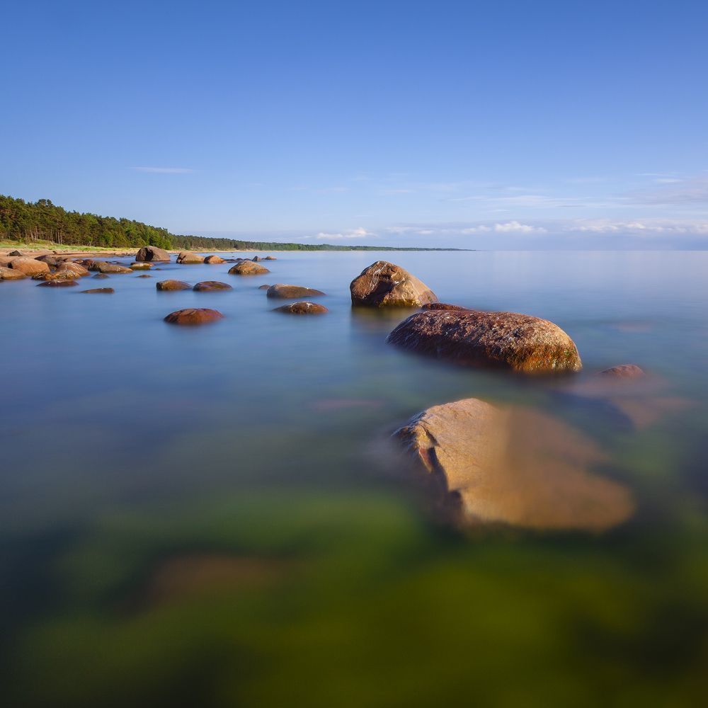 тихий день на море