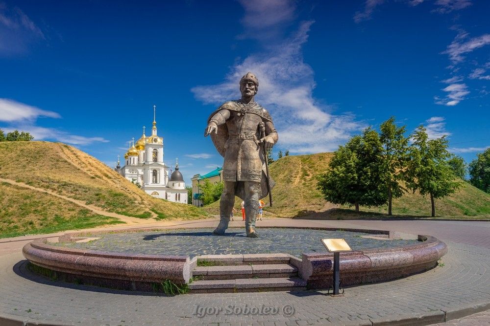 Под княжьей дланью
