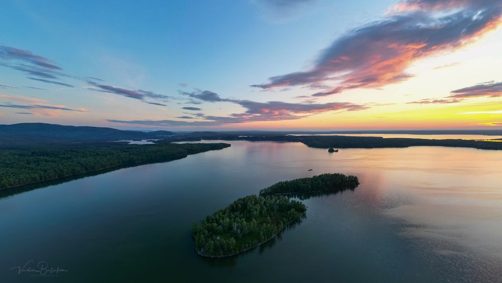Острова на озере Сунгуль