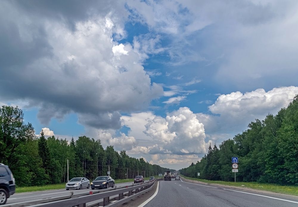 По дороге с облаками