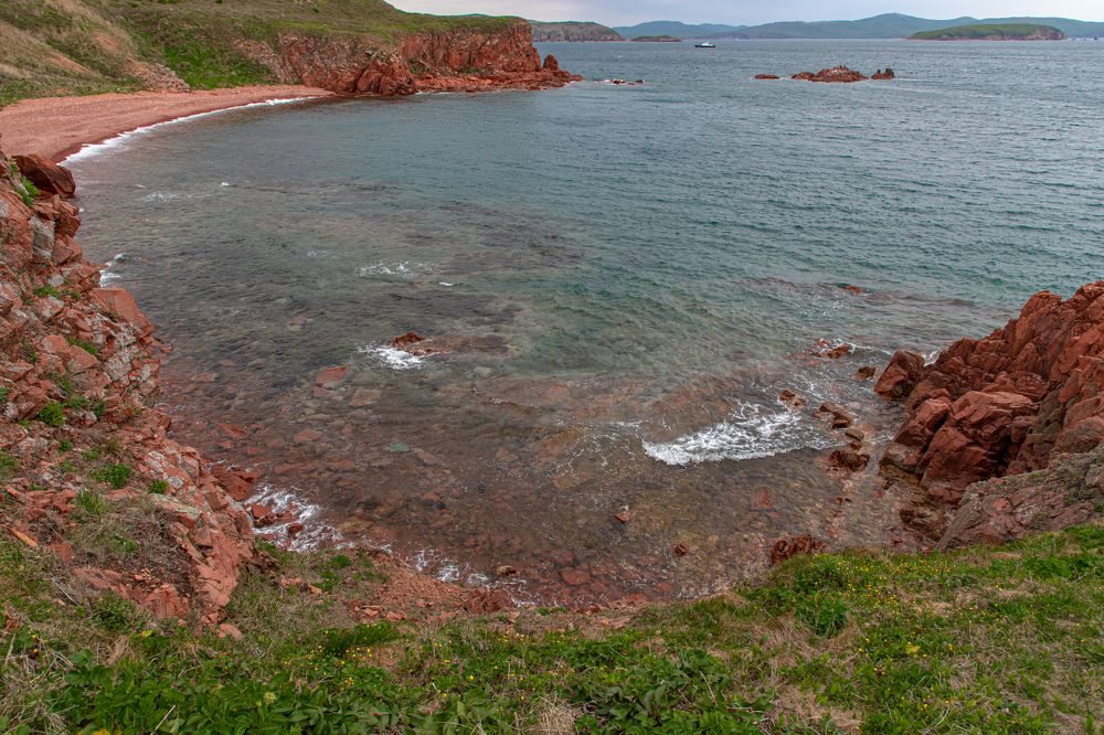 Красные скалы