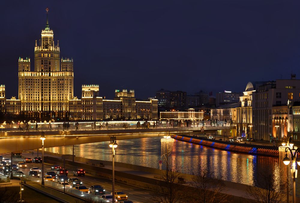 Вечерняя Москва