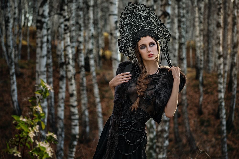 Girl in kokoshnik