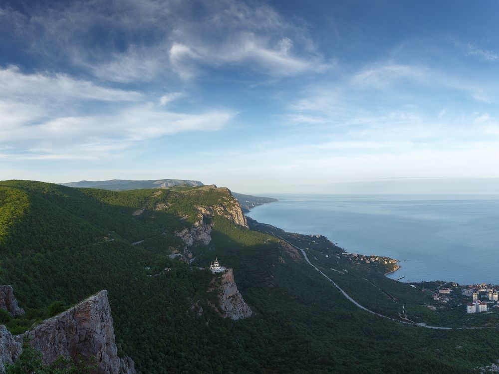 Церковь Воскресения Христова. Форос, май.