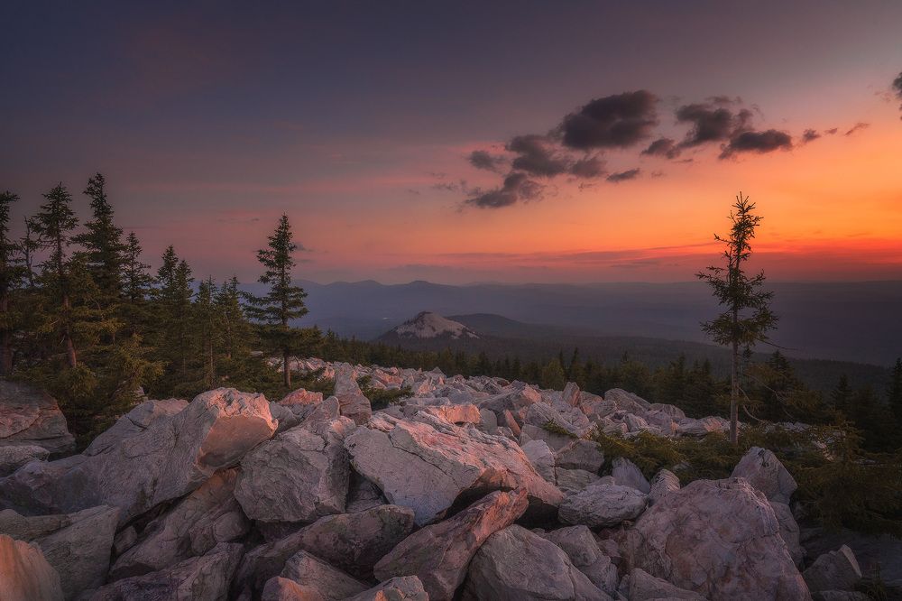 Закат На Хребте Зюраткуль