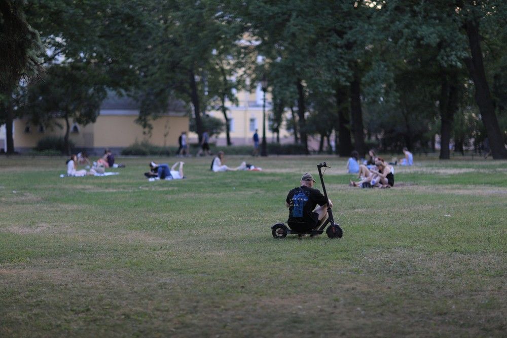 Лето, Питер в моменте...