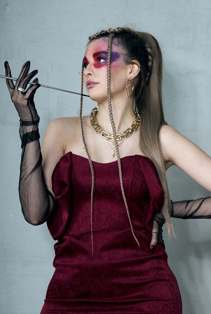 RED Fashion