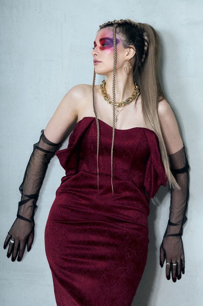 RED Fashion