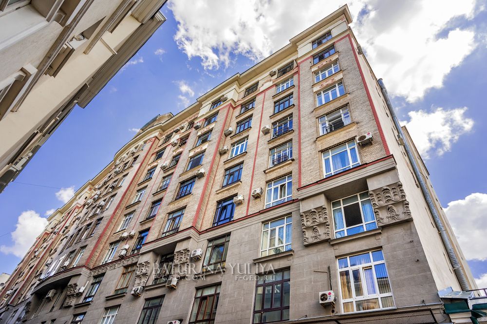 Дом Нирнзее, ГИТИС, Большой Гнездниковский переулок, Москва