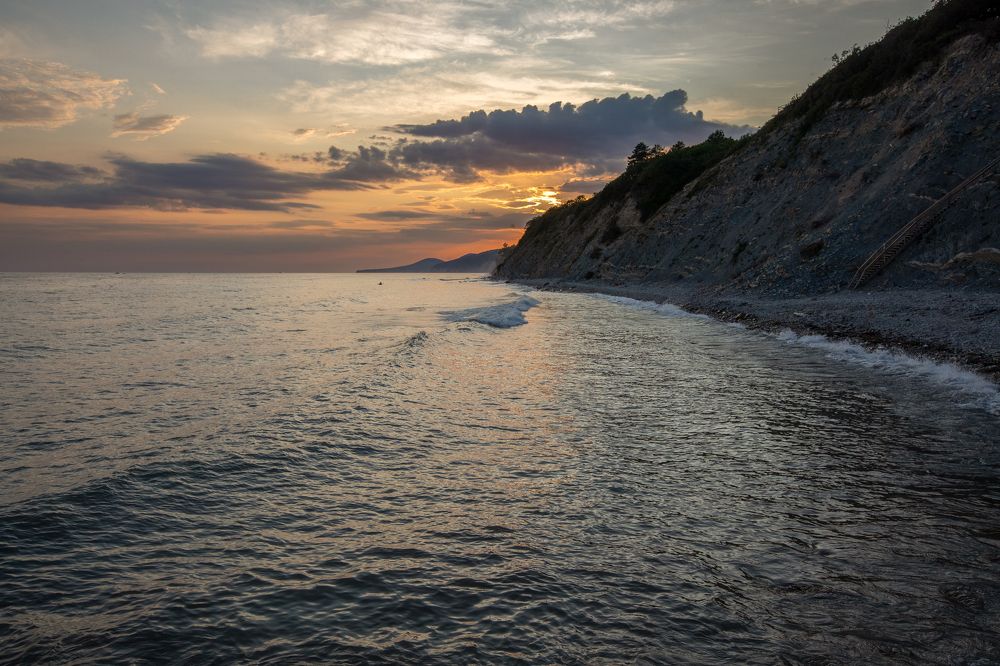 Черное море...