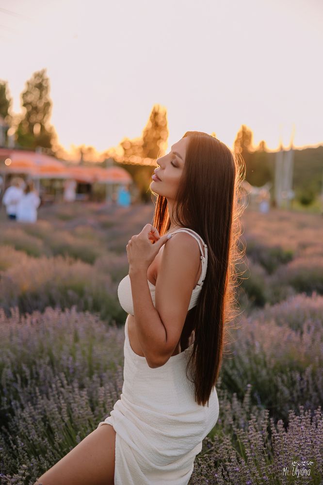 Алина