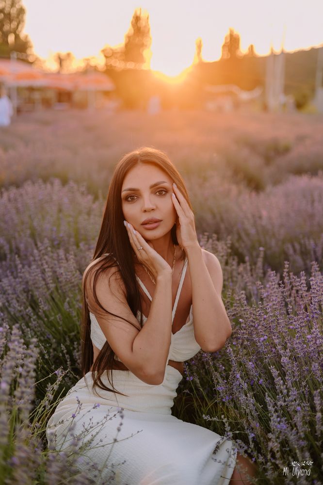 Алина