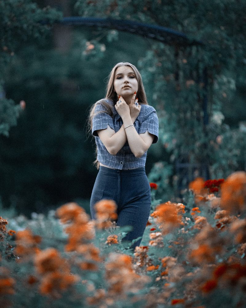 Девушка
