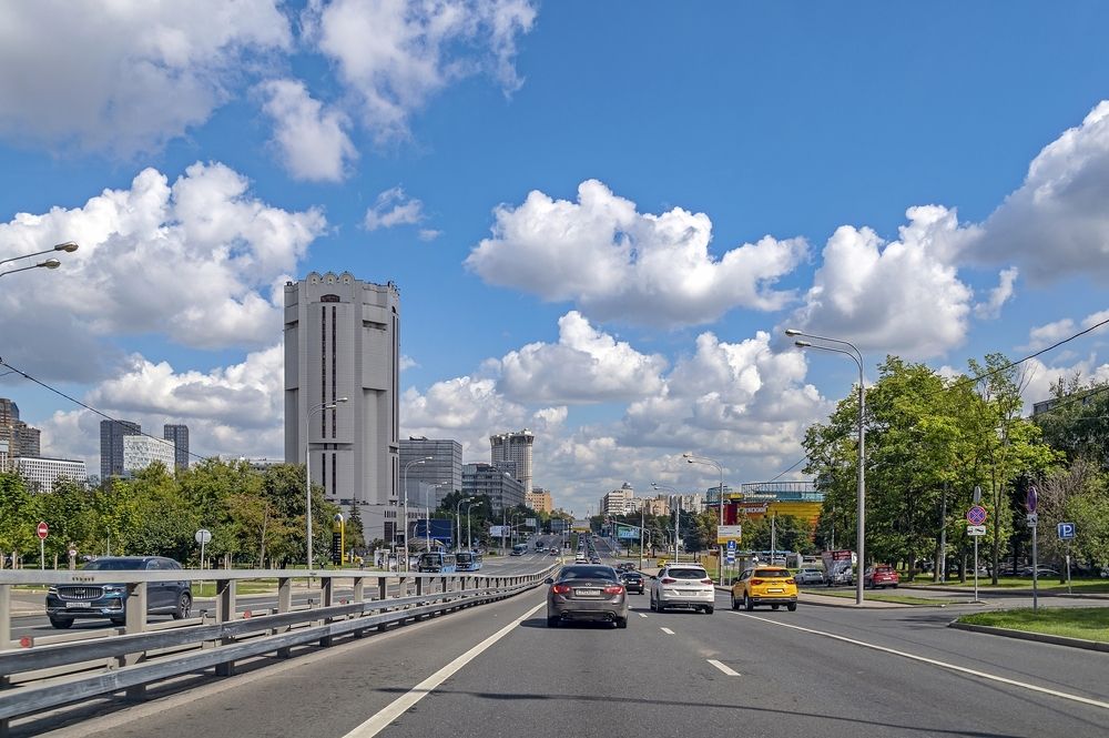 Мирного неба над головой