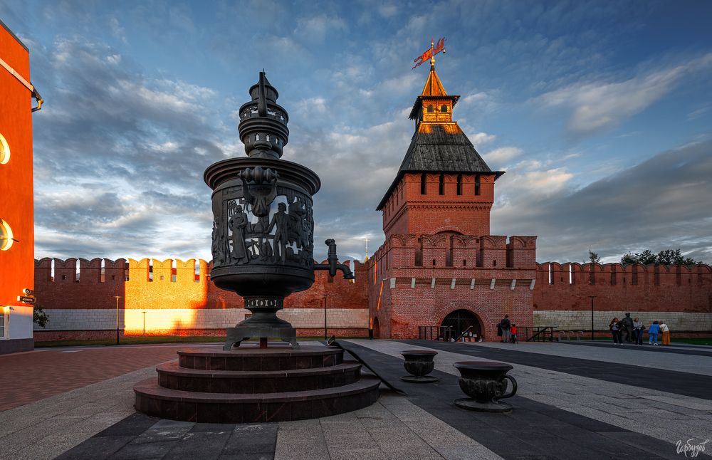 Памятник самовару. Тула.