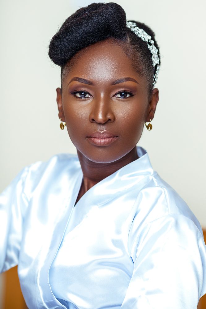 Kenyan Bridal Bride Morning Preps Portraits 