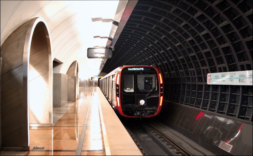 станция метро Рижская Москва