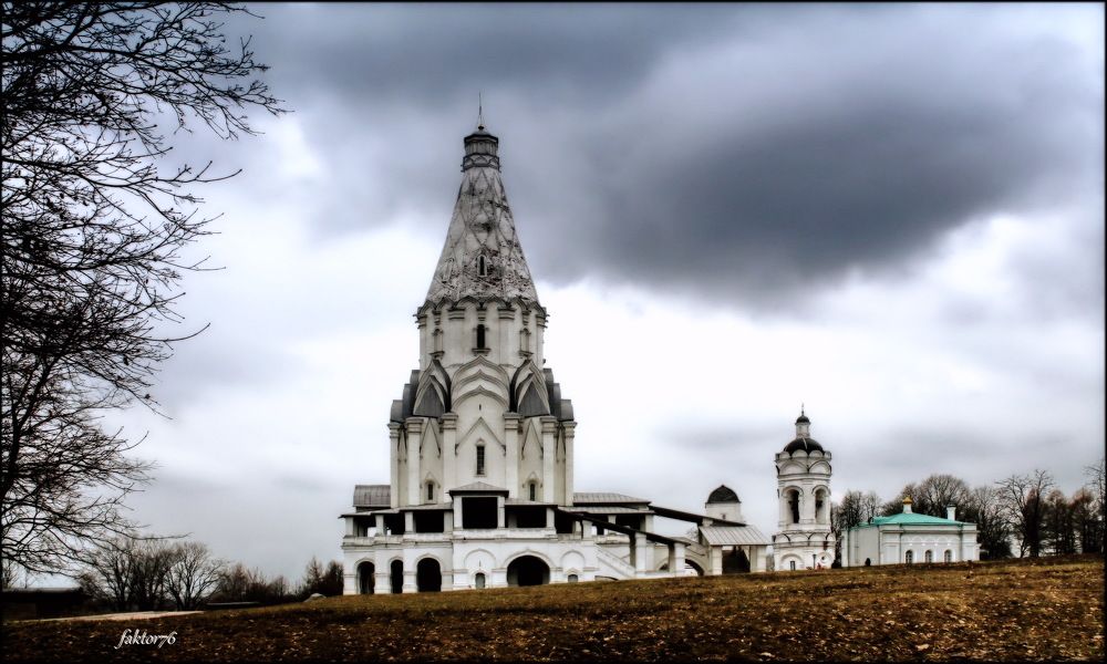 Церковь Вознесения Господня в Коломенском парке. Москва