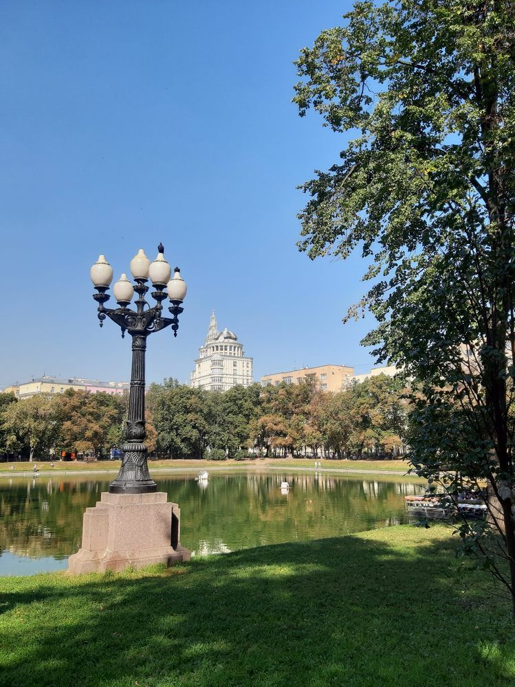 Козье болото. Патриаршие пруды.