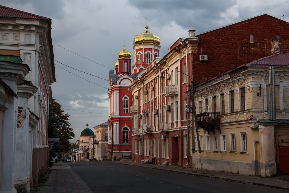 По улочкам...