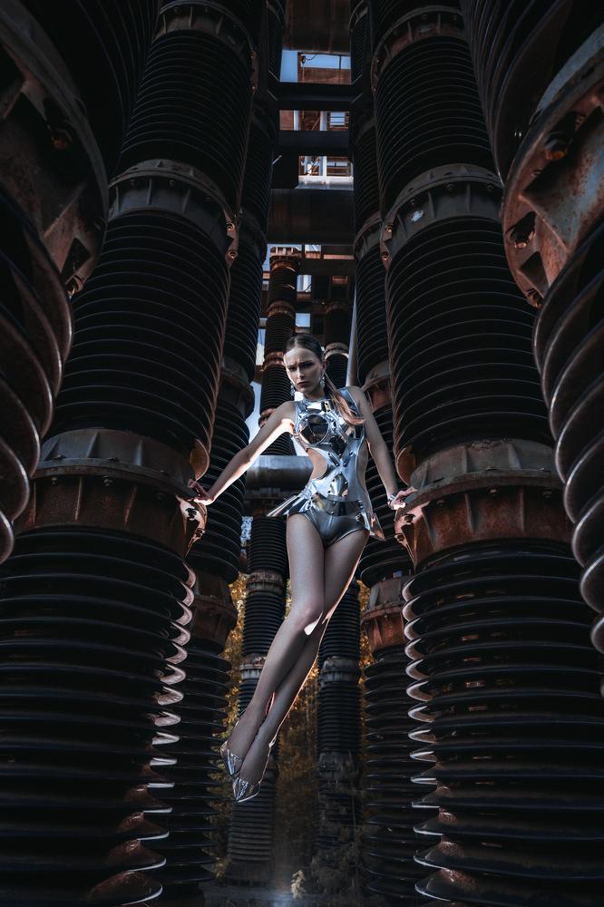 TESLA COIL