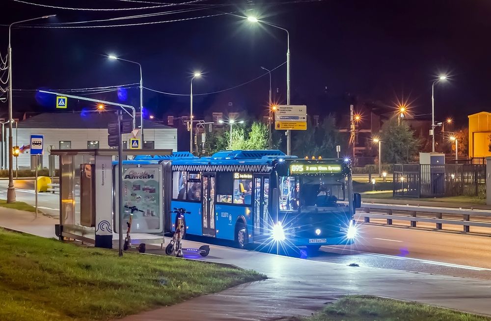 Ранним утром съемка полтинником