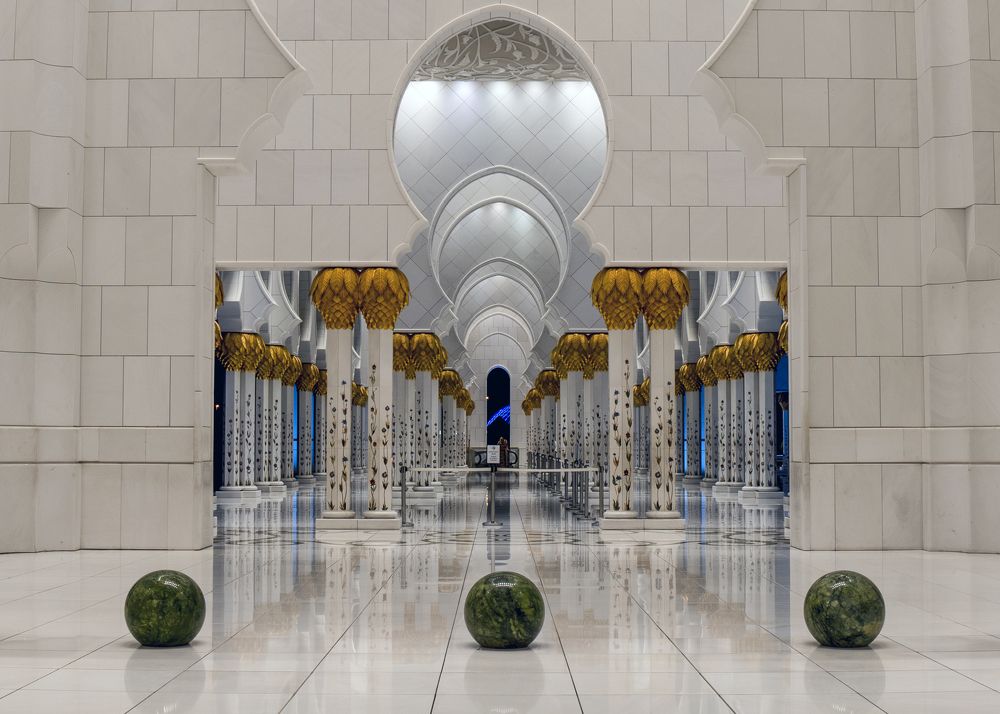 Мечеть шейха Зайда в Абу-Даби. Abu Dhabi Sheikh Zayed Mosque