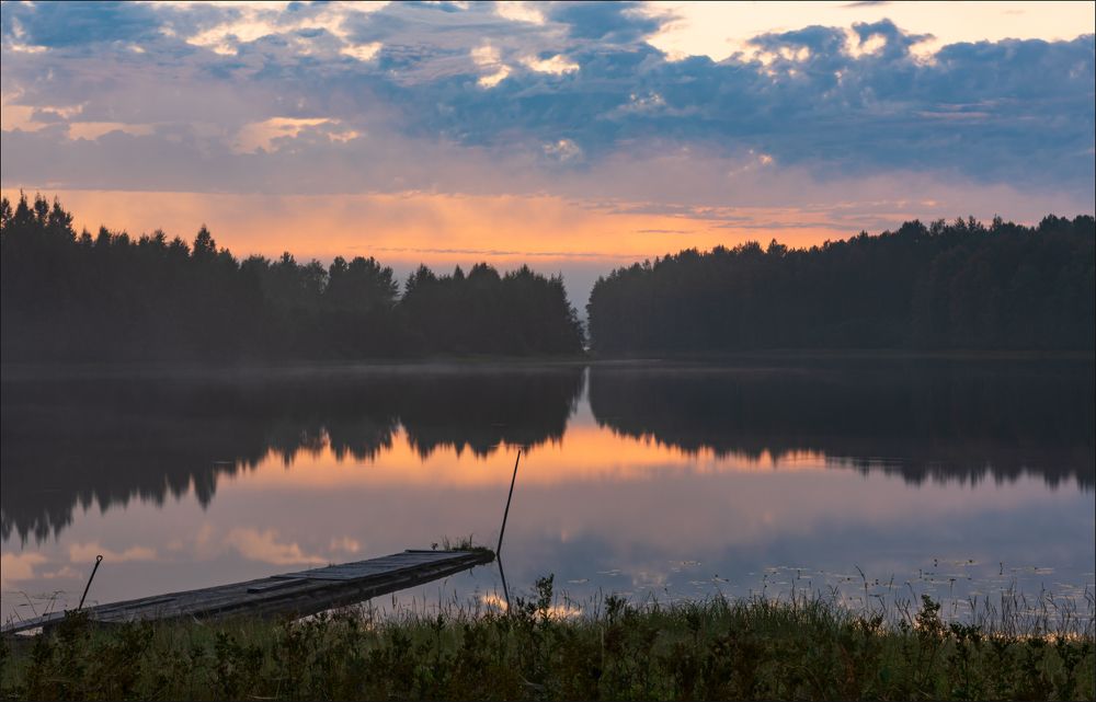 Солнце ушло, смеркается.