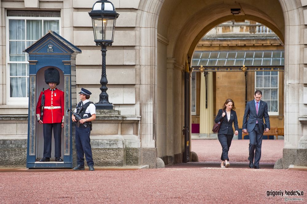 Buckingham Palace.